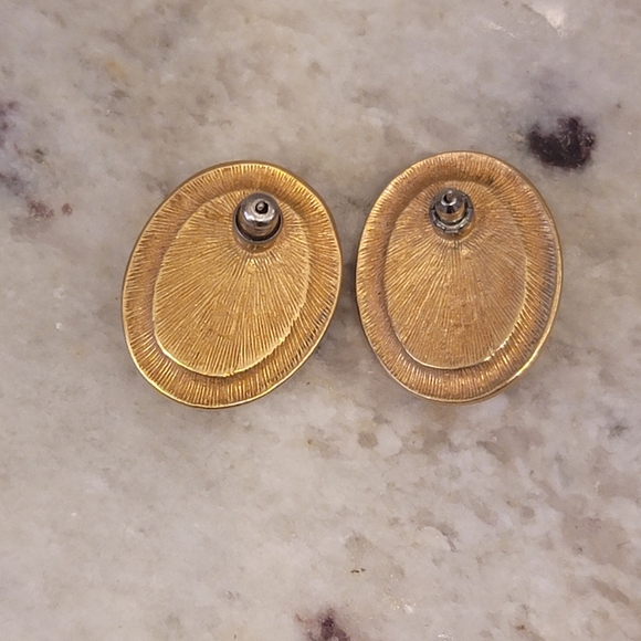 Vtg Purple Cabochon Oval Earrings - Picture 3 of 3